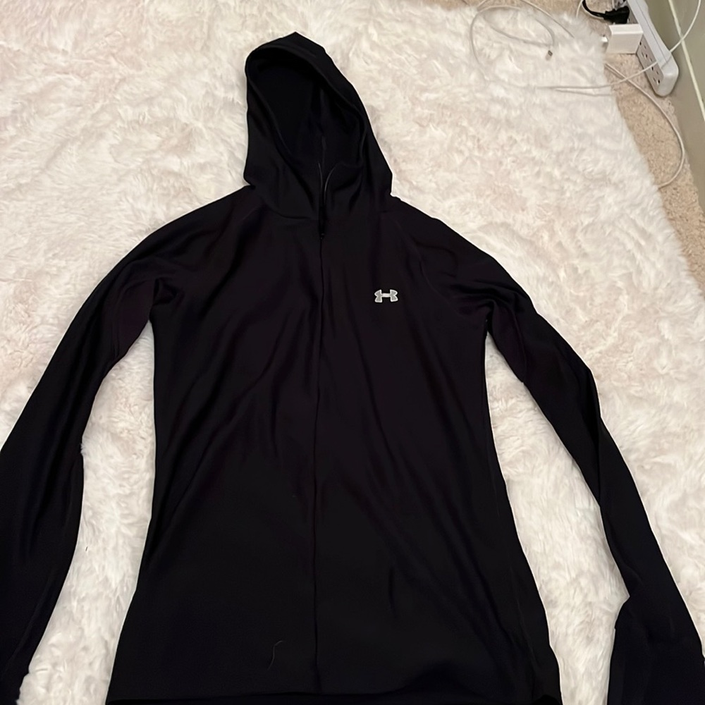 under Armour black pullover quarter zip